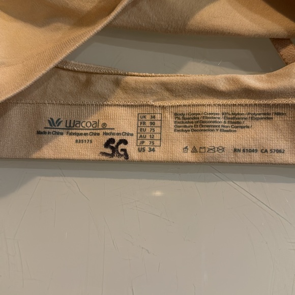 Four light-support bralettes - size Small - Picture 7 of 14